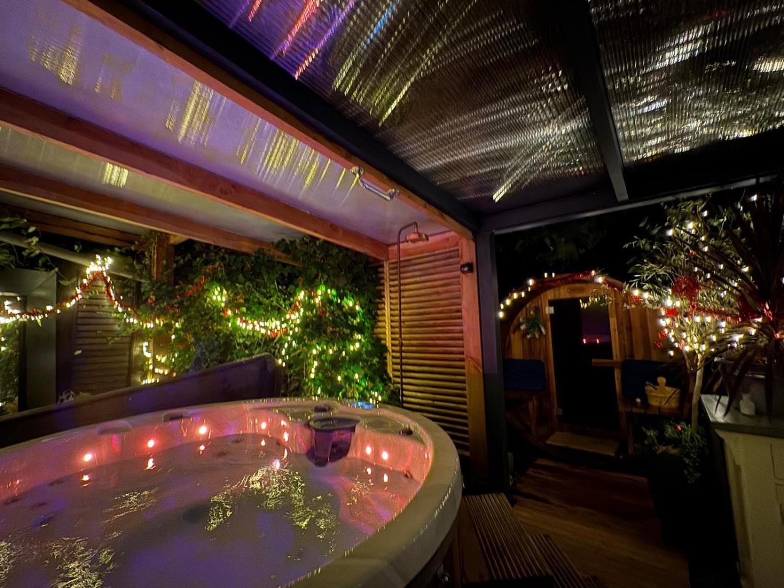 Romantisch Wellness Appartement Met Prive Hottub Sauna Gamesroom Den Ham Экстерьер фото