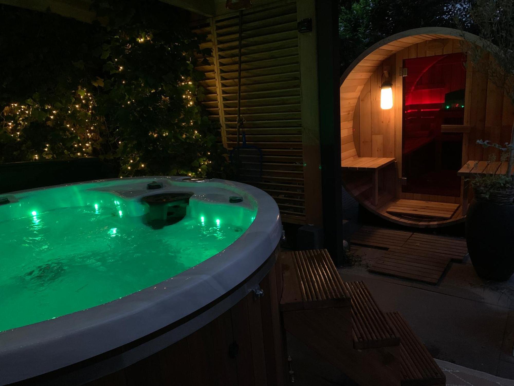 Romantisch Wellness Appartement Met Prive Hottub Sauna Gamesroom Den Ham Экстерьер фото